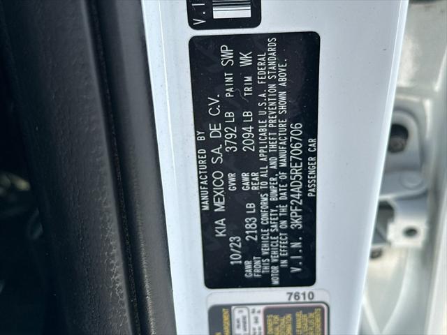 2024 Kia Forte LXS