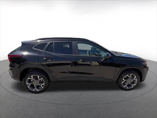 2025 Chevrolet Trax FWD LT