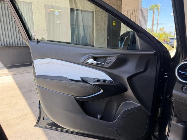 2025 Chevrolet Trax FWD LT