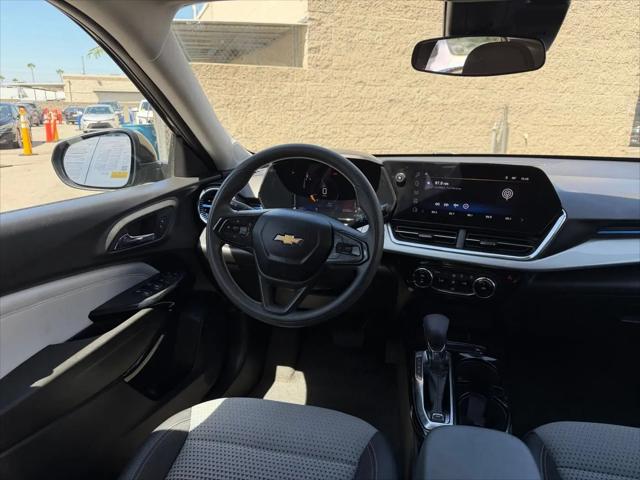 2025 Chevrolet Trax FWD LT
