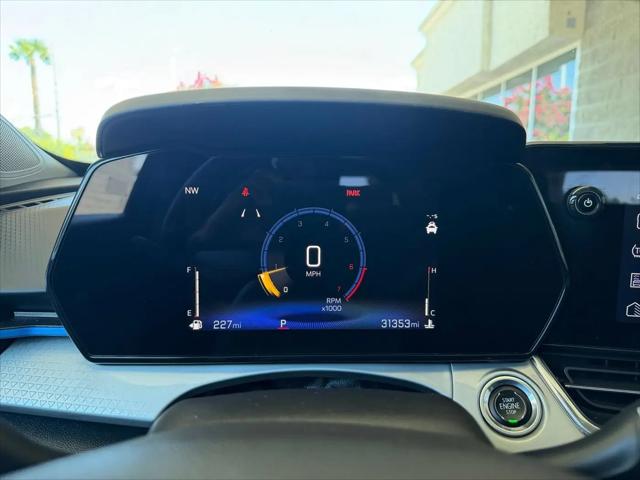 2025 Chevrolet Trax FWD LT