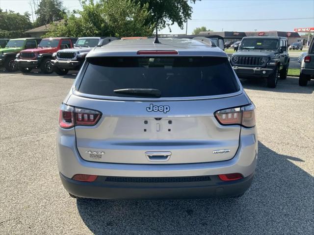 2023 Jeep Compass Latitude Lux FWD