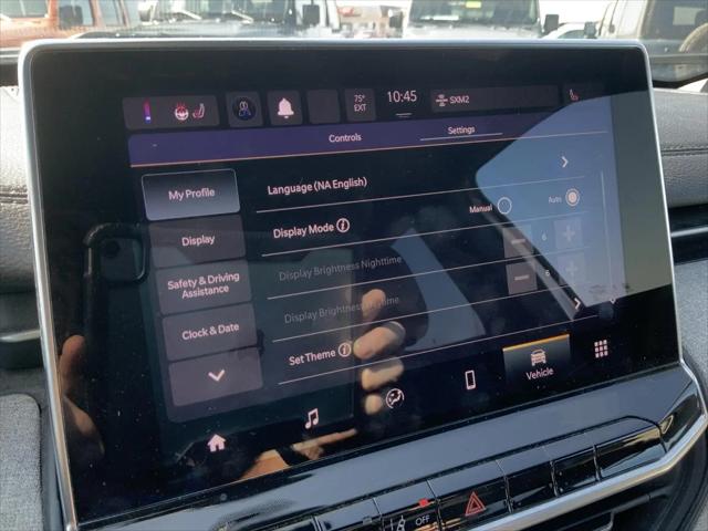2023 Jeep Compass Latitude Lux FWD
