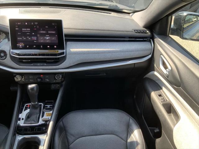 2023 Jeep Compass Latitude Lux FWD