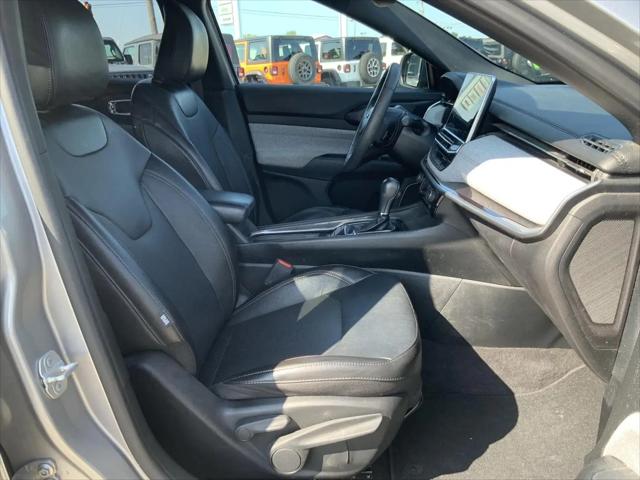 2023 Jeep Compass Latitude Lux FWD