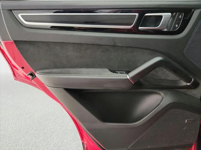 2023 Porsche Cayenne GTS