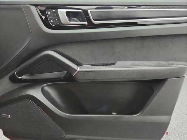 2023 Porsche Cayenne GTS
