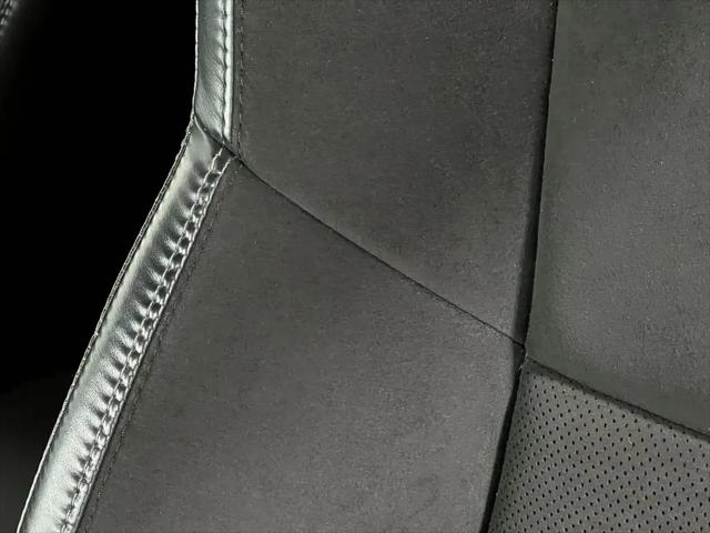 2016 Dodge Challenger 392 Hemi Scat Pack Shaker