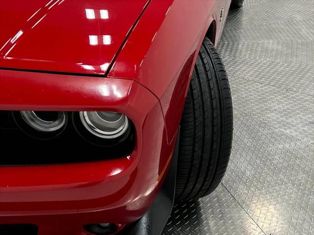 2016 Dodge Challenger 392 Hemi Scat Pack Shaker