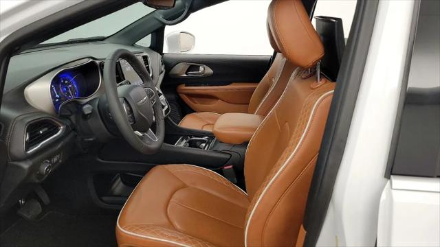2024 Chrysler Pacifica Pinnacle