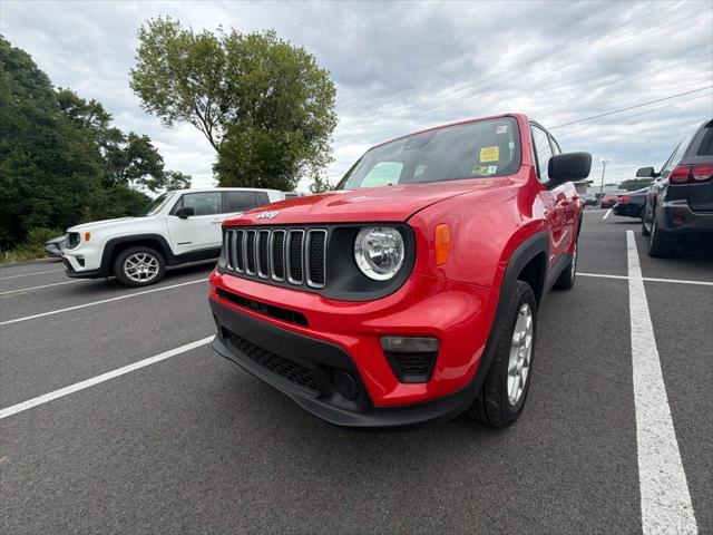 2023 Jeep Renegade Latitude 4x4 2023 Jeep Renegade Latitude 4x4