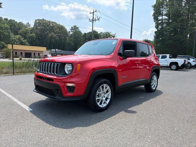 2023 Jeep Renegade Latitude 4x4 2023 Jeep Renegade Latitude 4x4