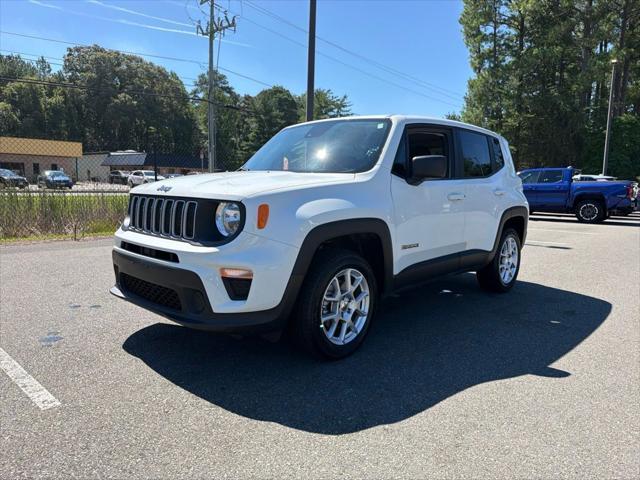 2023 Jeep Renegade Latitude 4x4 2023 Jeep Renegade Latitude 4x4