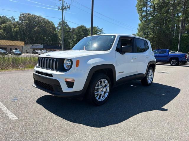 2023 Jeep Renegade Latitude 4x4 2023 Jeep Renegade Latitude 4x4