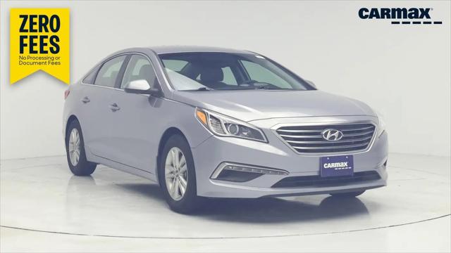 2015 Hyundai Sonata SE for sale in Naperville, IL