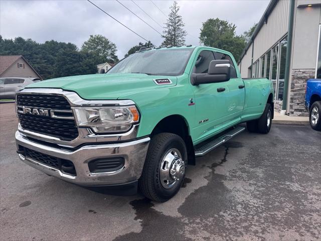 2024 RAM 3500 Big Horn Crew Cab 4x4 8 Box