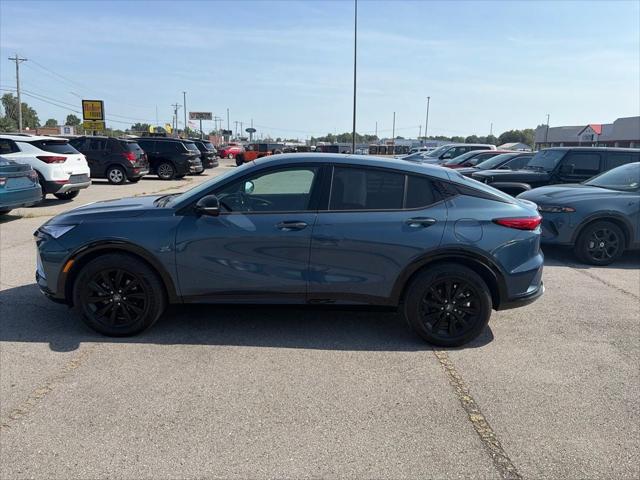 2025 Buick NV Sport Touring FWD