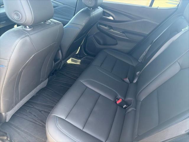 2025 Buick NV Sport Touring FWD
