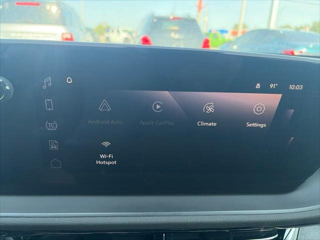 2025 Buick NV Sport Touring FWD