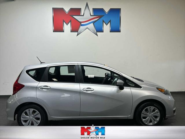 2017 Nissan Versa Note SV 2017 Nissan Versa Note SV