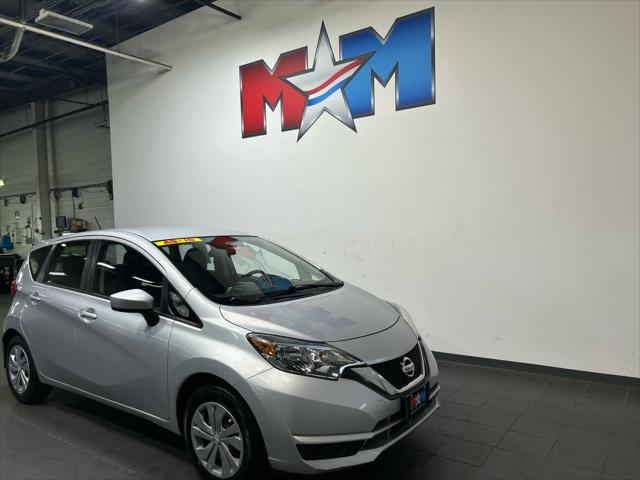 2017 Nissan Versa Note SV 2017 Nissan Versa Note SV