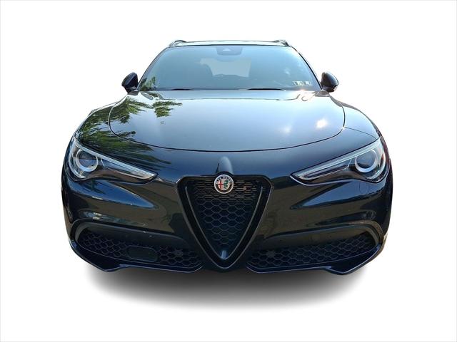 2023 Alfa Romeo Stelvio Veloce AWD 2023 Alfa Romeo Stelvio Veloce AWD