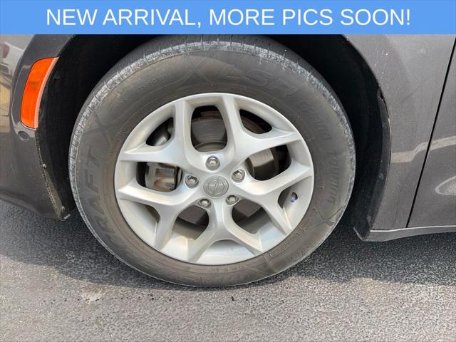 2017 Chrysler Pacifica Touring-L Plus