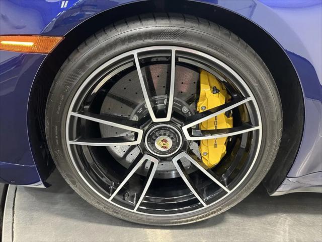 2021 Porsche 911 Turbo S Cabriolet