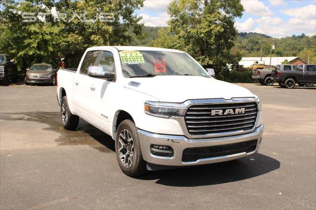 2025 RAM 1500 Laramie Crew Cab 4x4 57 Box
