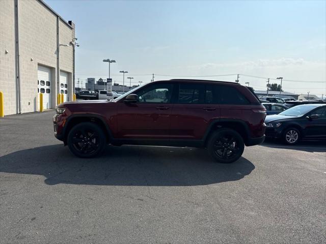 2023 Jeep Grand Cherokee Altitude 4x2 2023 Jeep Grand Cherokee Altitude 4x2