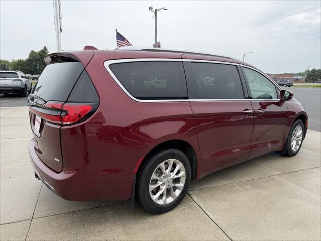 2021 Chrysler Pacifica Touring L AWD