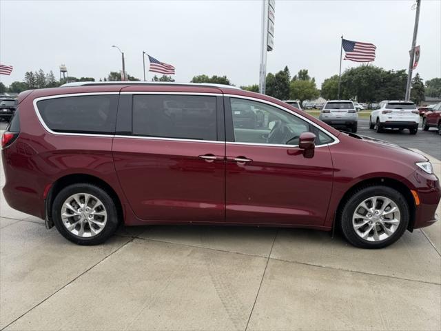2021 Chrysler Pacifica Touring L AWD