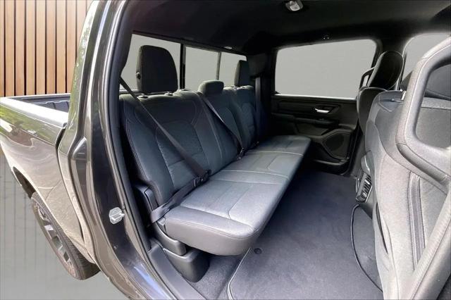 2026 Ram 1500 Express Crew Cab 4x4 5'7" Box