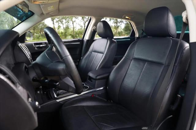 2010 Chrysler 300 Touring/Signature Series/Executive Series