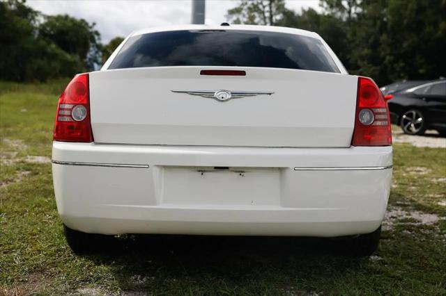 2010 Chrysler 300 Touring/Signature Series/Executive Series