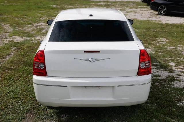 2010 Chrysler 300 Touring/Signature Series/Executive Series