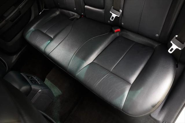 2010 Chrysler 300 Touring/Signature Series/Executive Series
