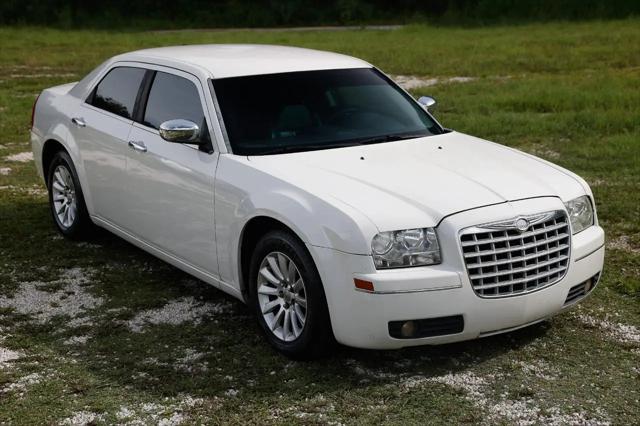 2010 Chrysler 300 Touring/Signature Series/Executive Series