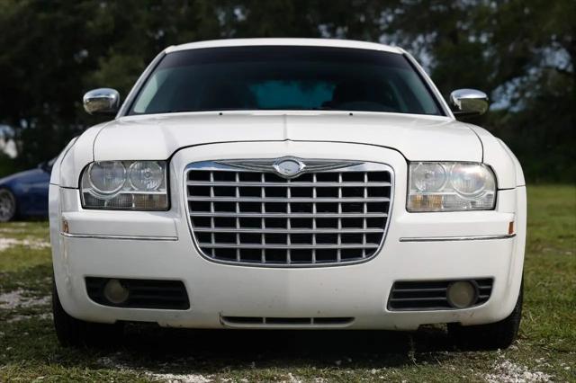 2010 Chrysler 300 Touring/Signature Series/Executive Series