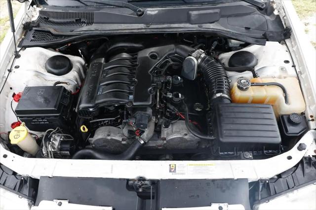 2010 Chrysler 300 Touring/Signature Series/Executive Series
