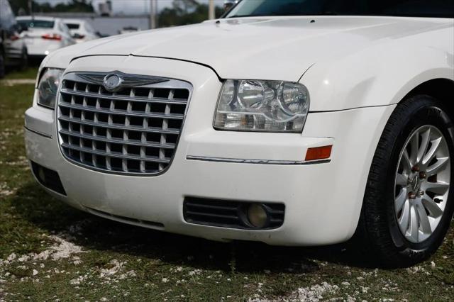 2010 Chrysler 300 Touring/Signature Series/Executive Series