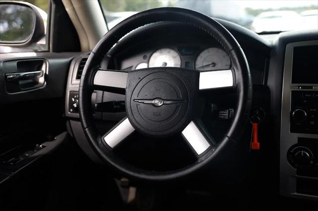 2010 Chrysler 300 Touring/Signature Series/Executive Series