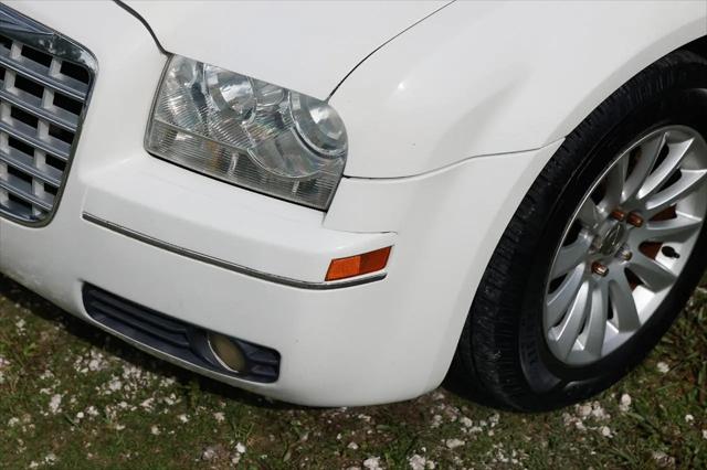 2010 Chrysler 300 Touring/Signature Series/Executive Series