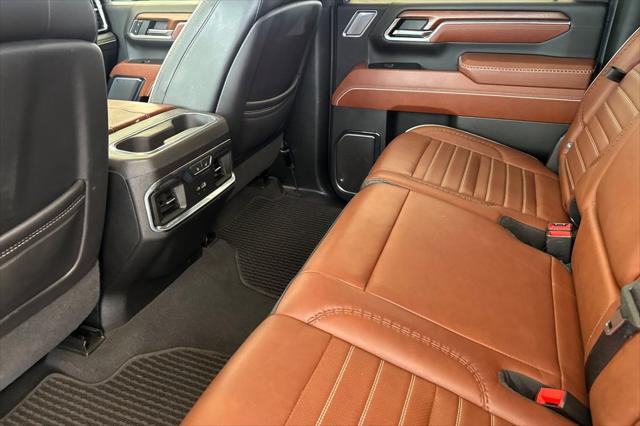 2024 GMC Sierra 2500HD 4WD Crew Cab Standard Bed Denali Ultimate