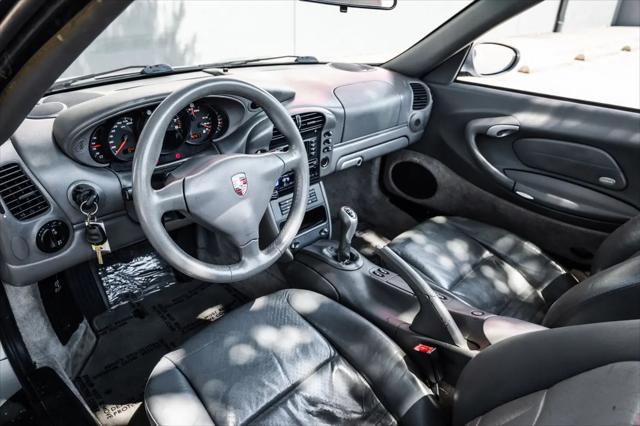 2003 Porsche 911 911 Carrera