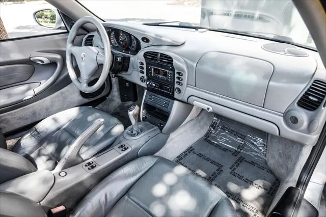 2003 Porsche 911 911 Carrera