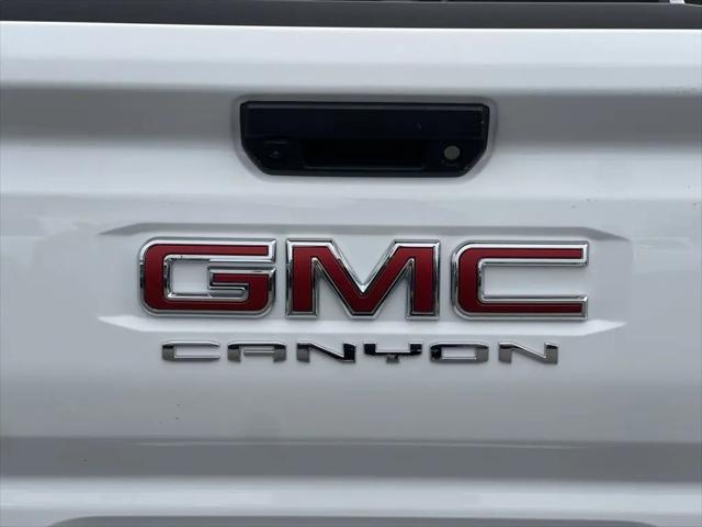 2026 GMC Canyon Elevation, RWD