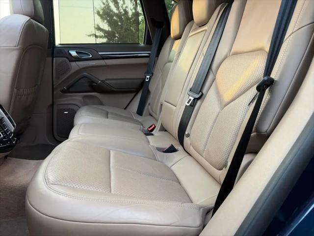 2013 Porsche Cayenne S