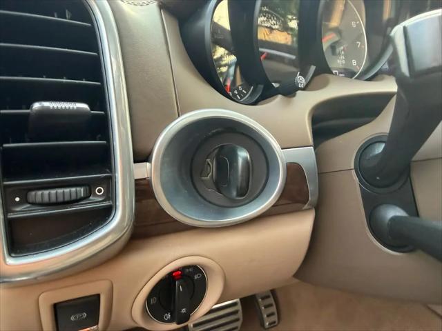 2013 Porsche Cayenne S