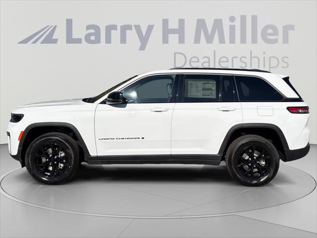 2026 Jeep Grand Cherokee GRAND CHEROKEE LAREDO ALTITUDE 4X4 2026 Jeep Grand Cherokee GRAND CHEROKEE LAREDO ALTITUDE 4X4